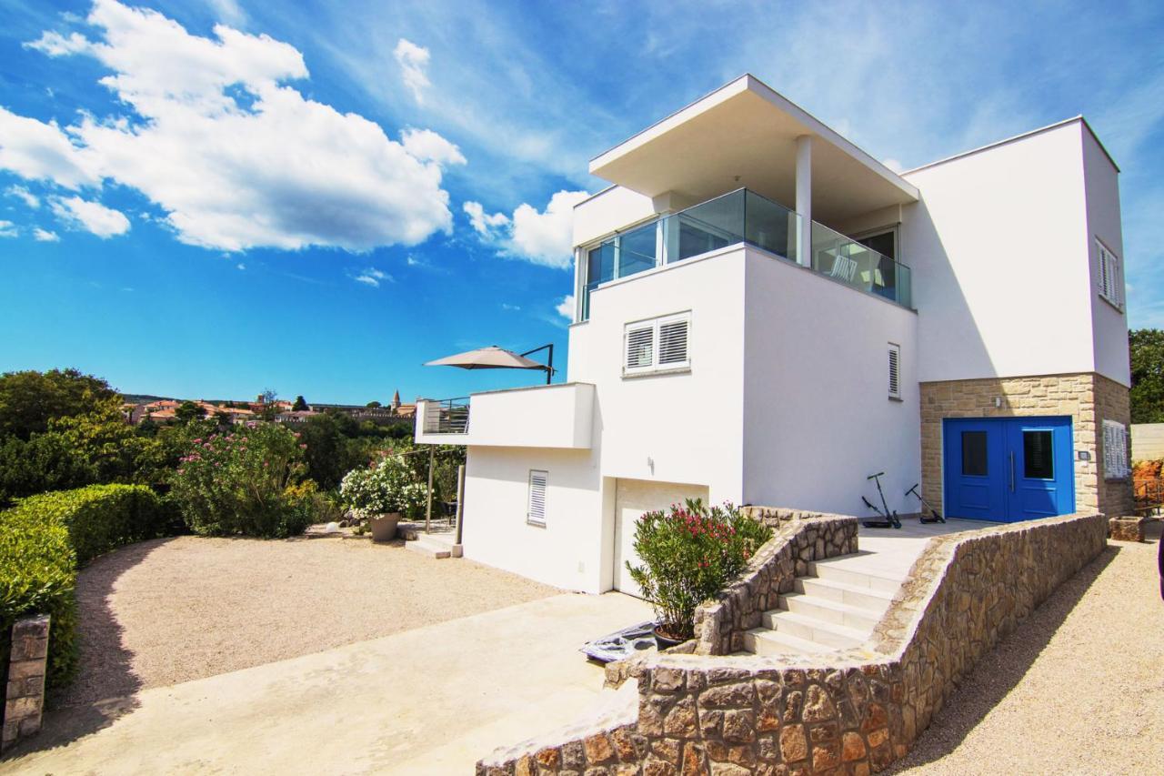 Marina di Portapisana Luxury private villa Krk Town Esterno foto